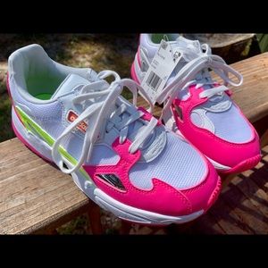 Adidas Original Falcon